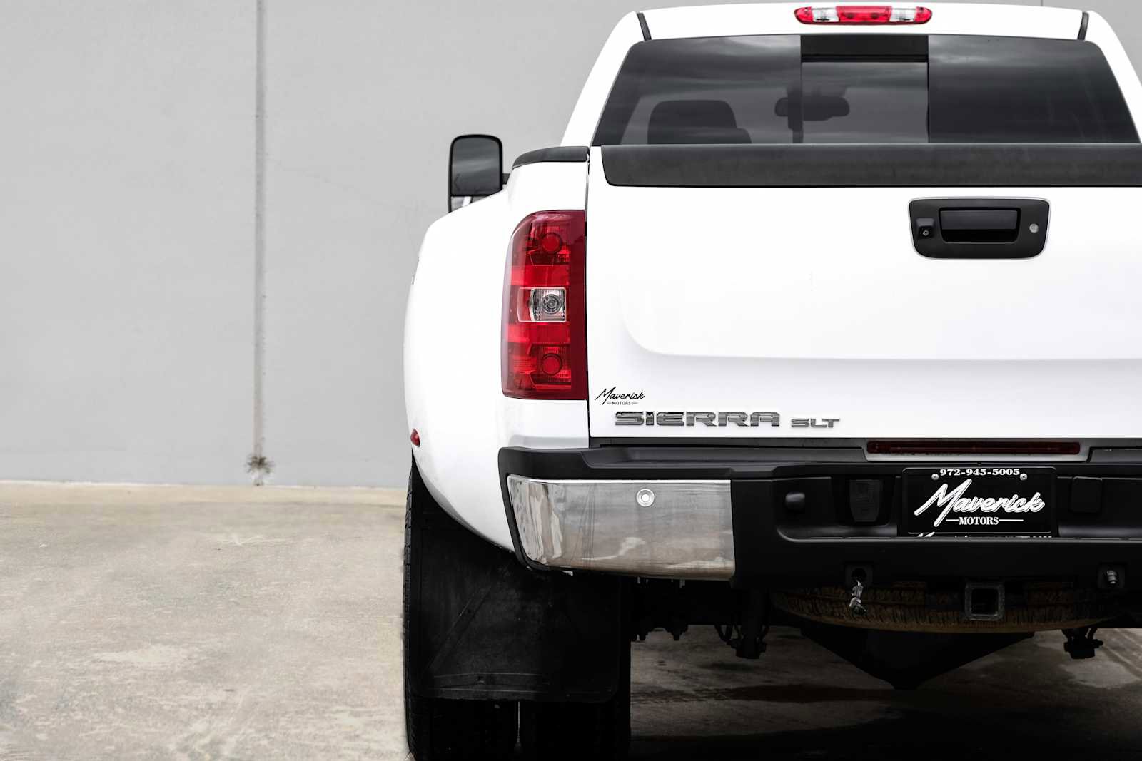 Used 2010 GMC Sierra 3500 SLT w/ SLT Convenience Package image 44