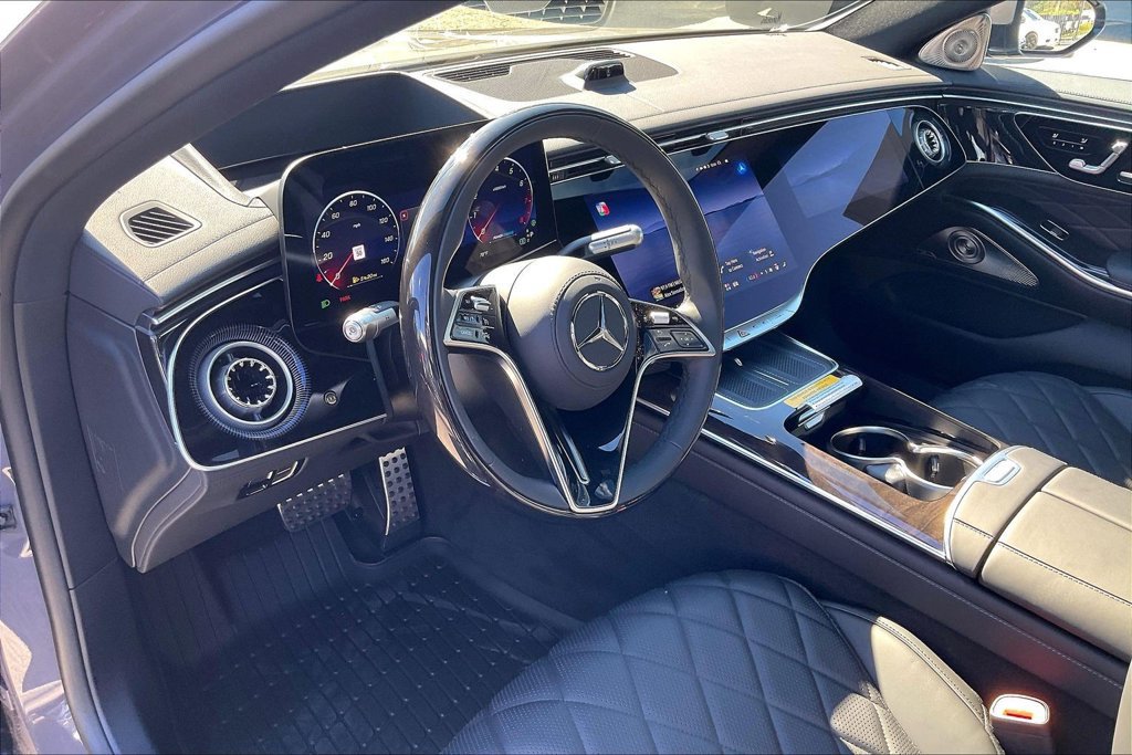 New 2027 Mercedes-Benz S 580 4MATIC Sedan image 6