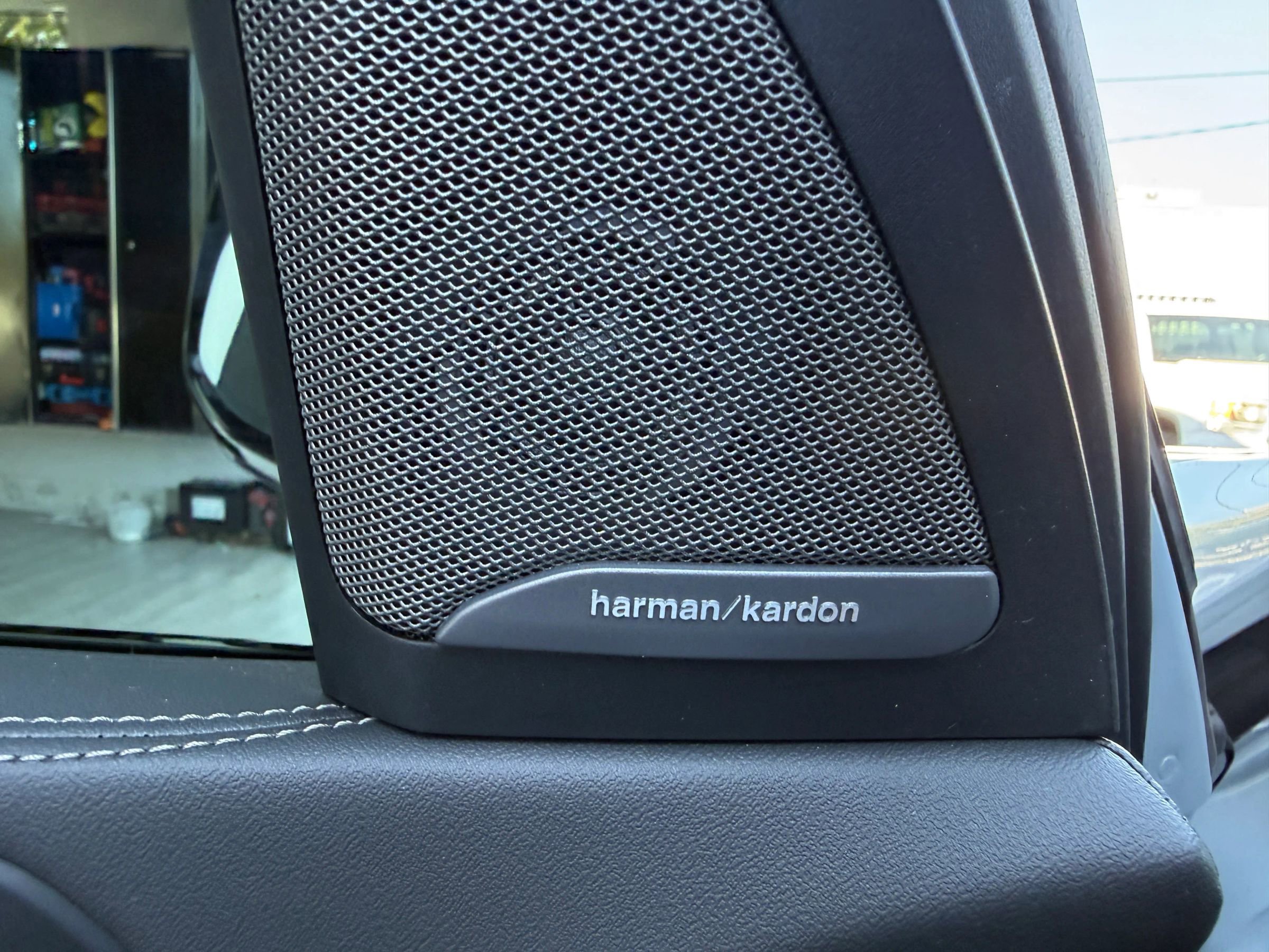 Used 2024 BMW X5 xDrive40i w/ M Sport Package image 31