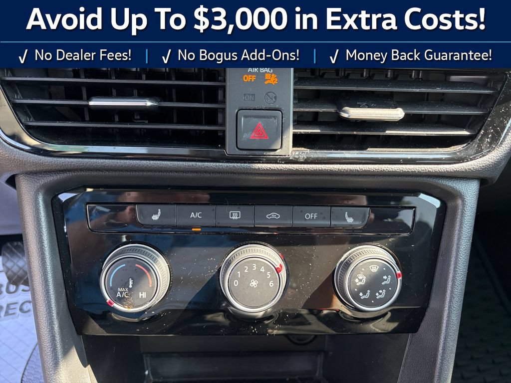 Used 2023 Volkswagen Taos SE FWD image 18