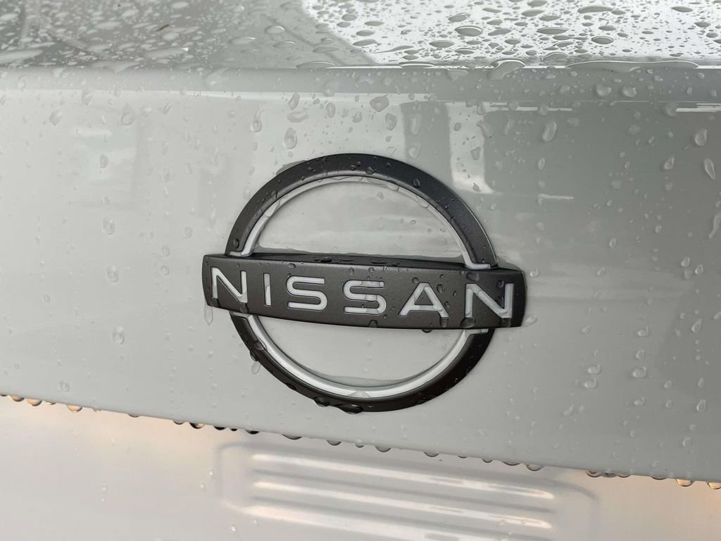 Used 2025 Nissan Sentra S image 8