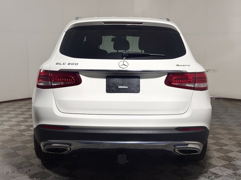 Used 2019 Mercedes-Benz GLC 300 4MATIC image 5