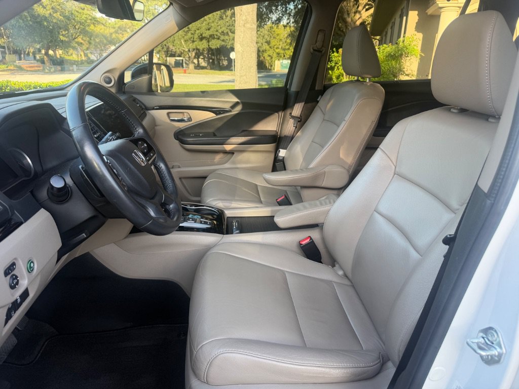 Used 2022 Honda Pilot Touring image 14