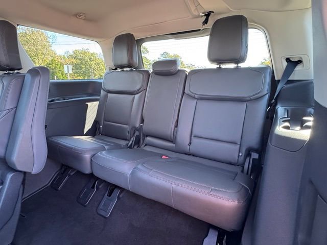 New 2025 Ford Expedition Active image 23