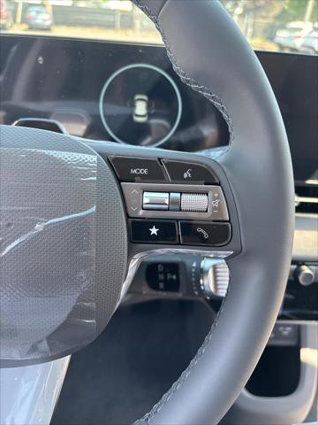 New 2025 Hyundai Ioniq 5 SE image 17