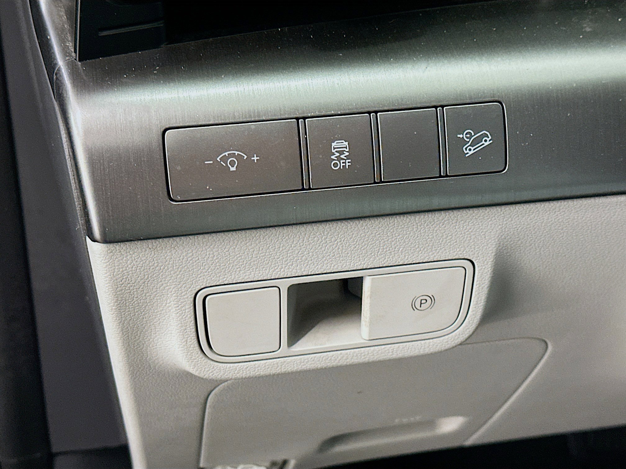 Used 2025 Hyundai Kona SEL image 17