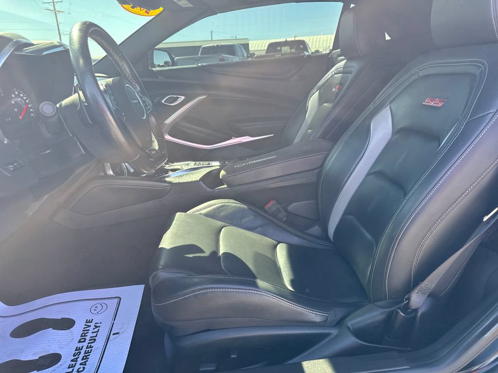 Used 2023 Chevrolet Camaro SS RWD image 11
