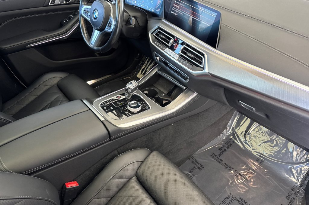 Used 2023 BMW X5 sDrive40i w/ M Sport Package RWD image 15