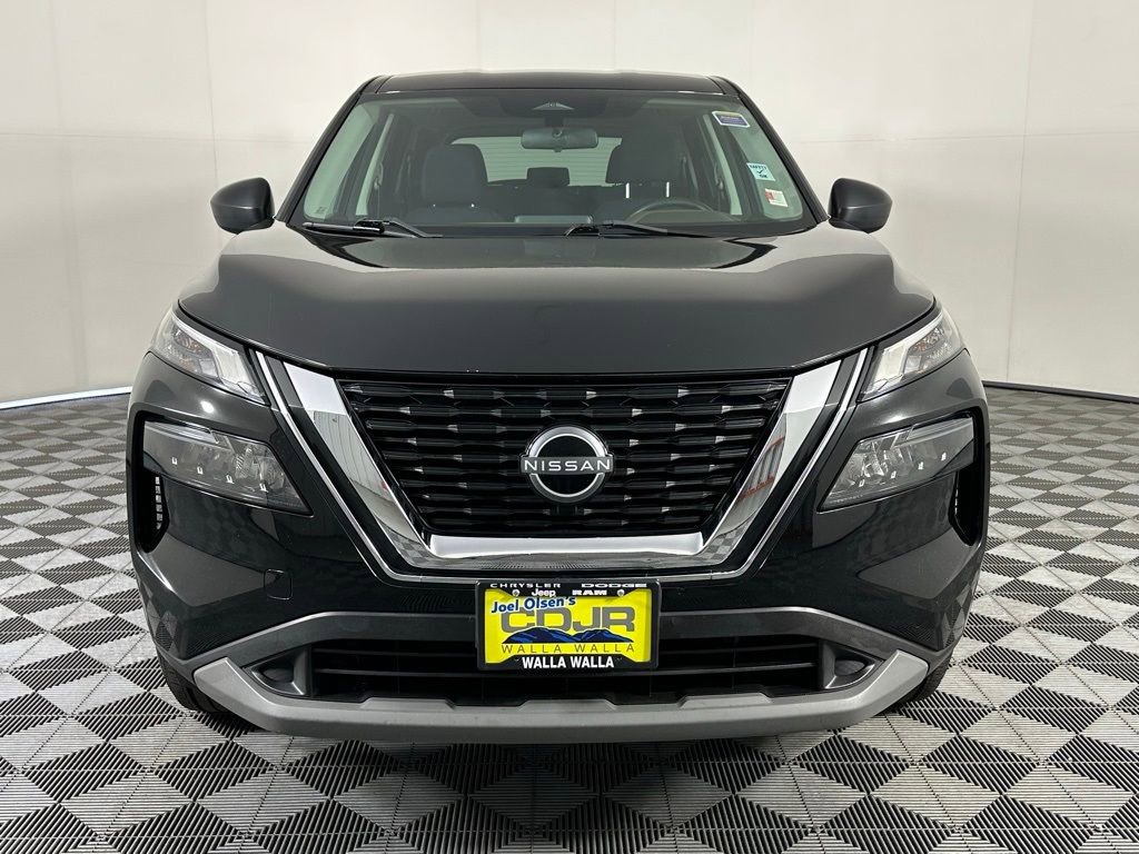 Used 2023 Nissan Rogue S image 12