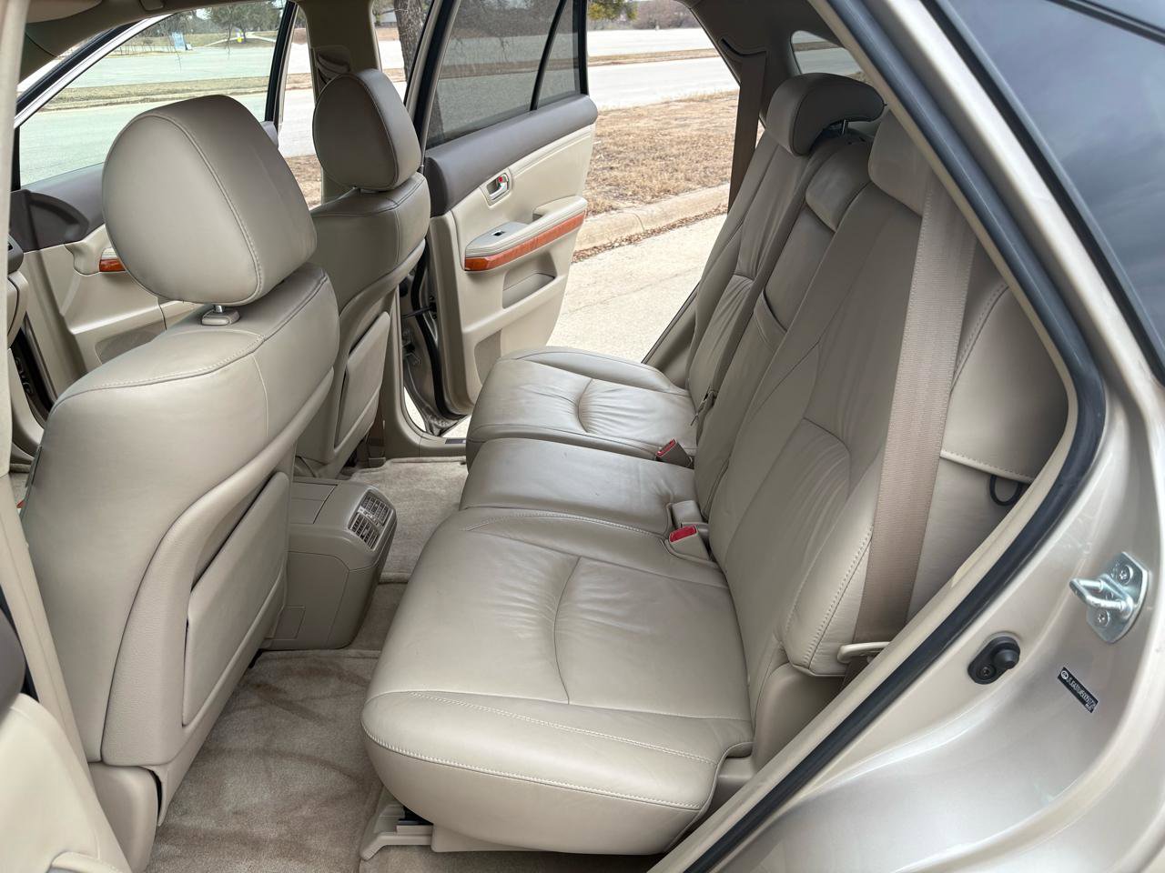 Used 2005 Lexus RX 330 image 24
