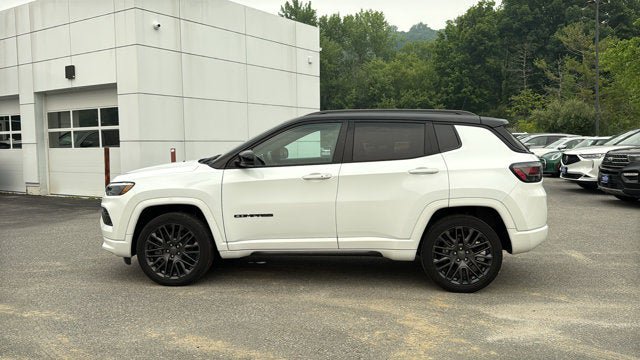 Certified 2023 Jeep Compass High Altitude w/ Driver Assist Group I AWD/4WD image 4