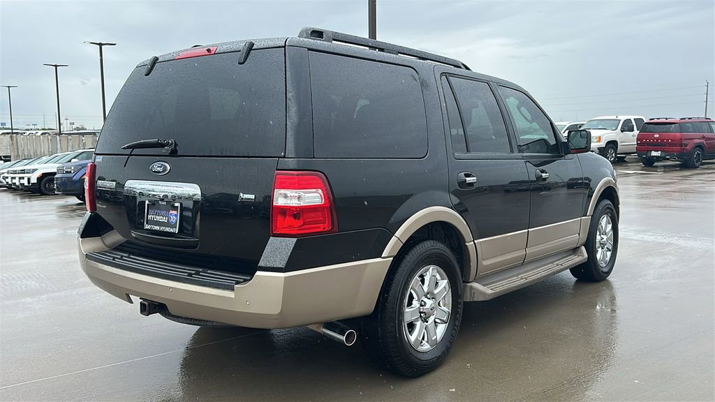 Used 2014 Ford Expedition XLT w/ Equipment Group 202A RWD image 13