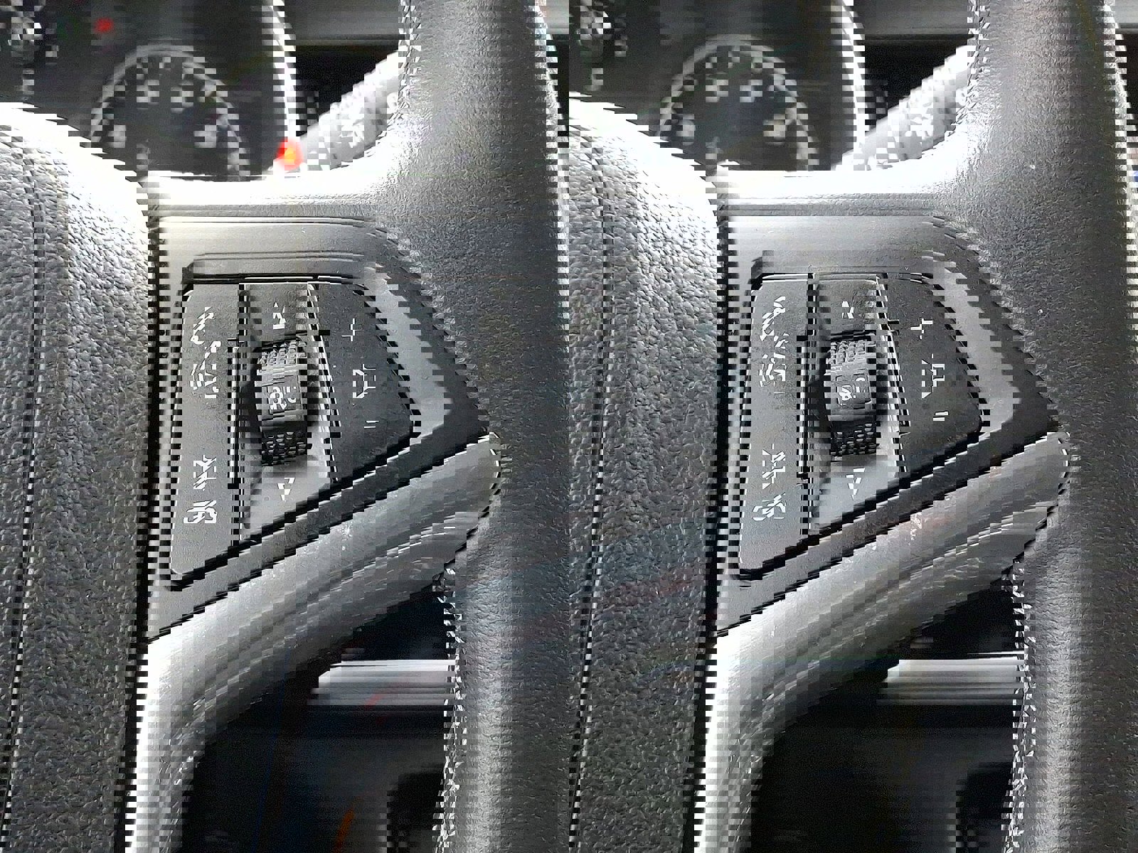 Certified 2022 Buick Encore Preferred w/ Safety Package image 18