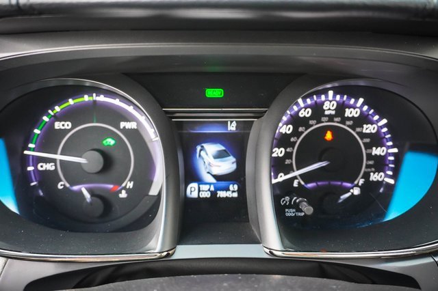 Used 2018 Toyota Avalon Limited image 15