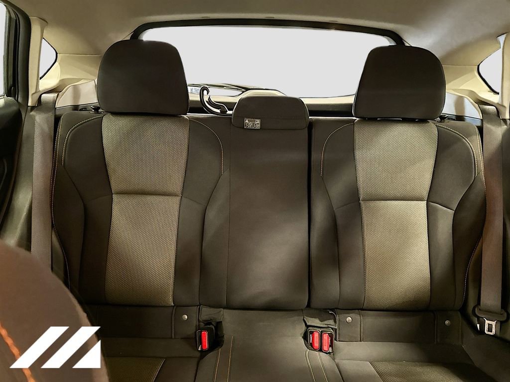 Used 2021 Subaru Crosstrek 2.0i Premium image 30