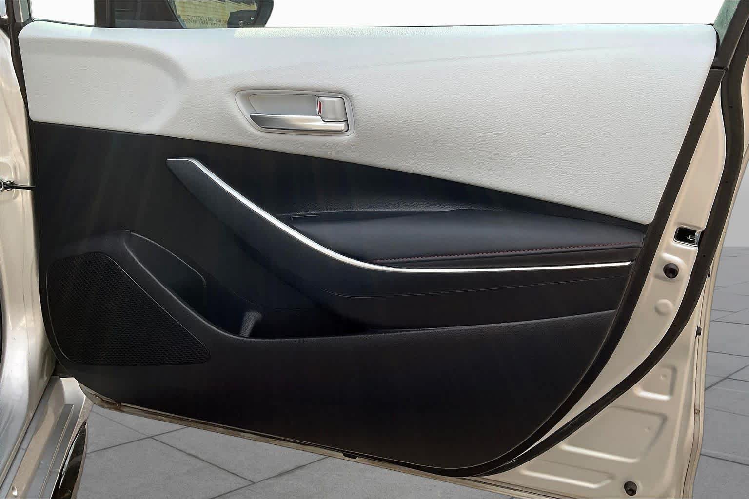 Used 2023 Toyota Corolla SE FWD image 22