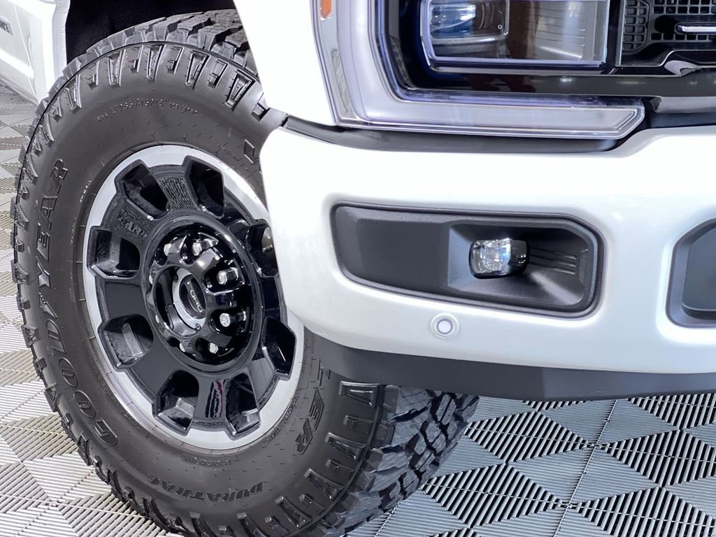 New 2026 Ford F250 Platinum w/ Tremor Off-Road Package image 10