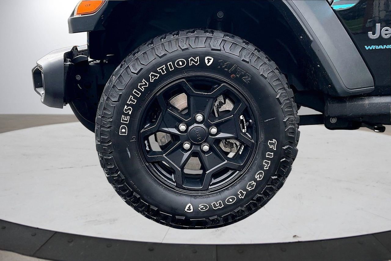 Certified 2023 Jeep Wrangler Unlimited w/ Cold Weather Group image 33