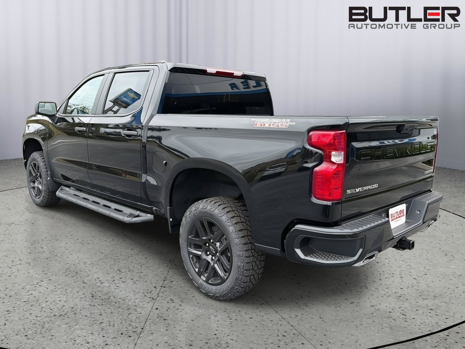 New 2026 Chevrolet Silverado 1500 Custom Trail Boss AWD/4WD image 4