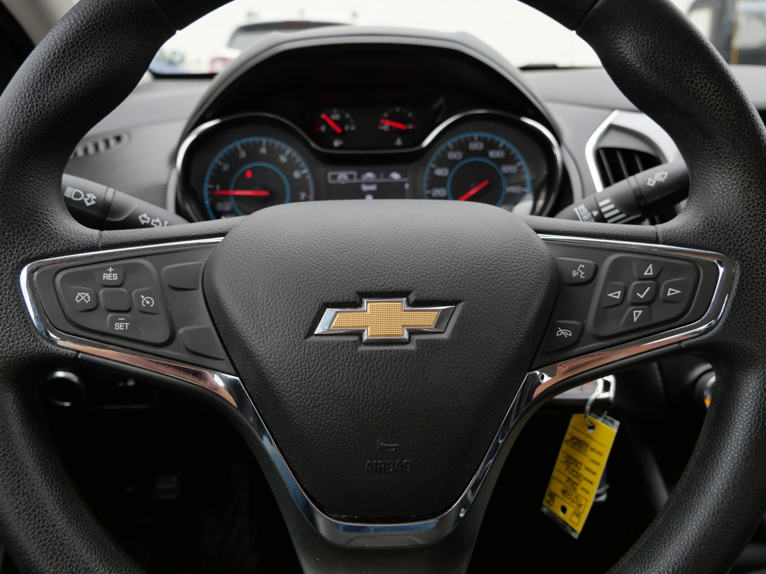 Used 2016 Chevrolet Cruze LT FWD image 25