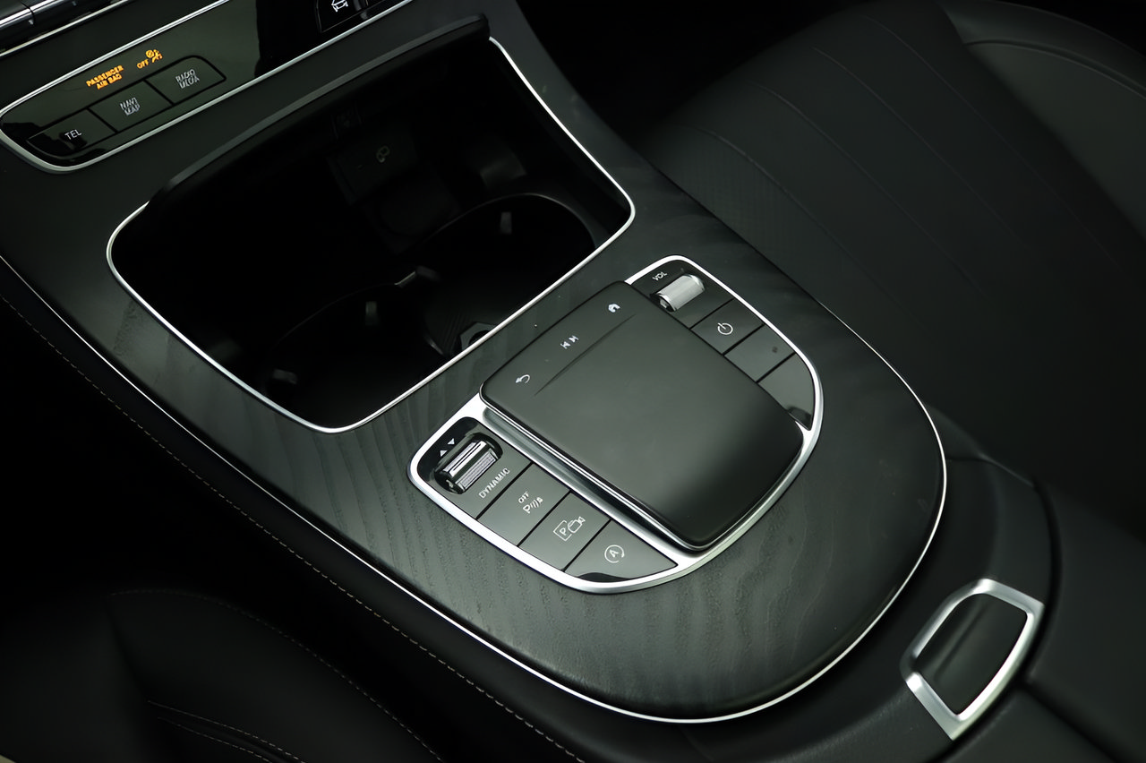 Certified 2022 Mercedes-Benz E 350 Sedan image 15