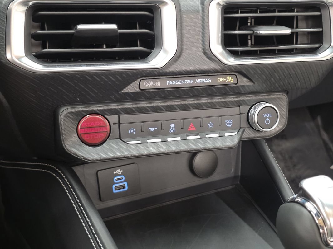 Used 2025 Ford Mustang GT Premium w/ GT Performance Package RWD image 53