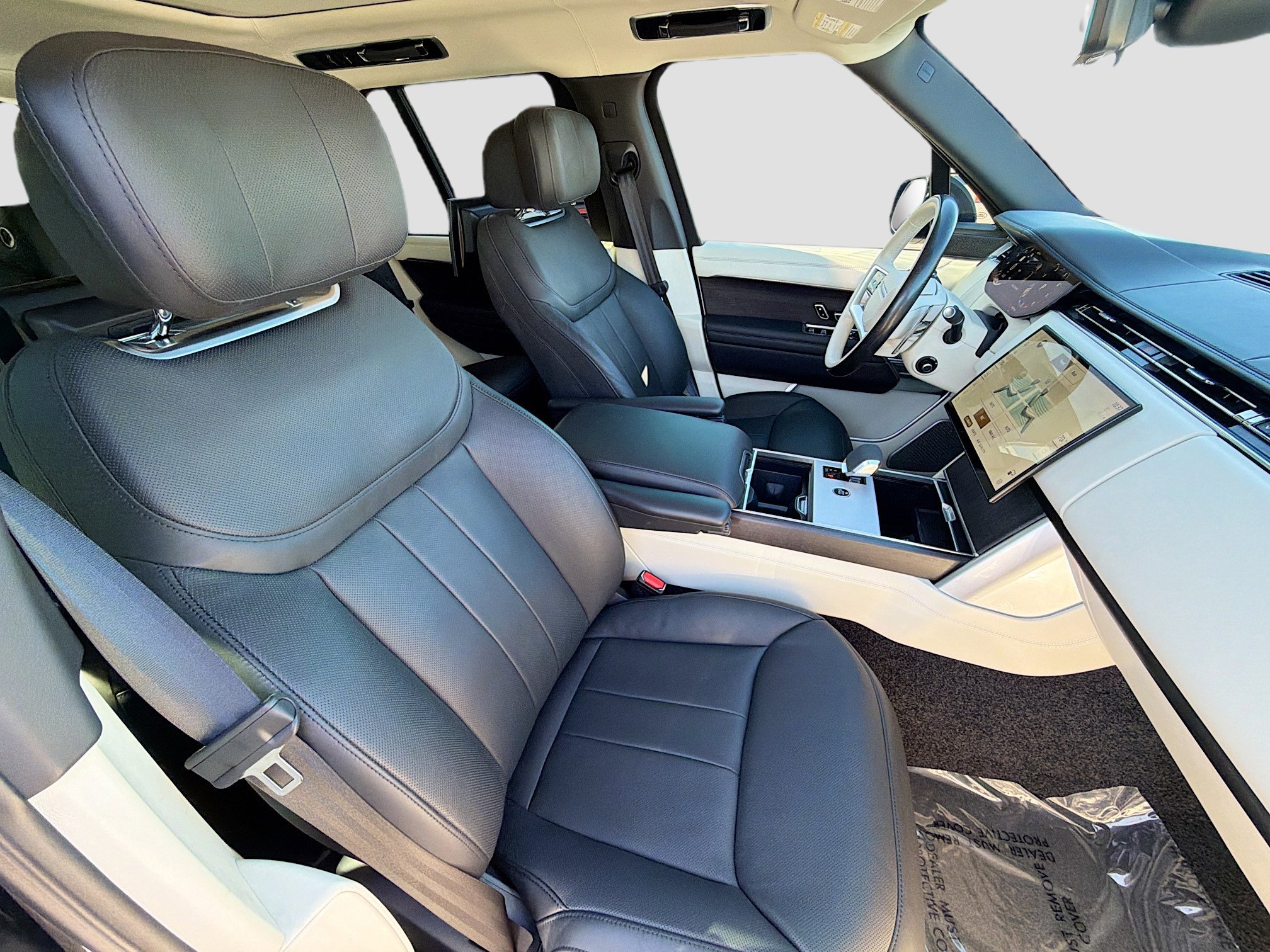 Used 2024 Land Rover Range Rover Autobiography AWD/4WD image 15