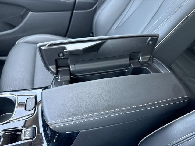 Used 2023 Buick Envision Essence FWD image 21