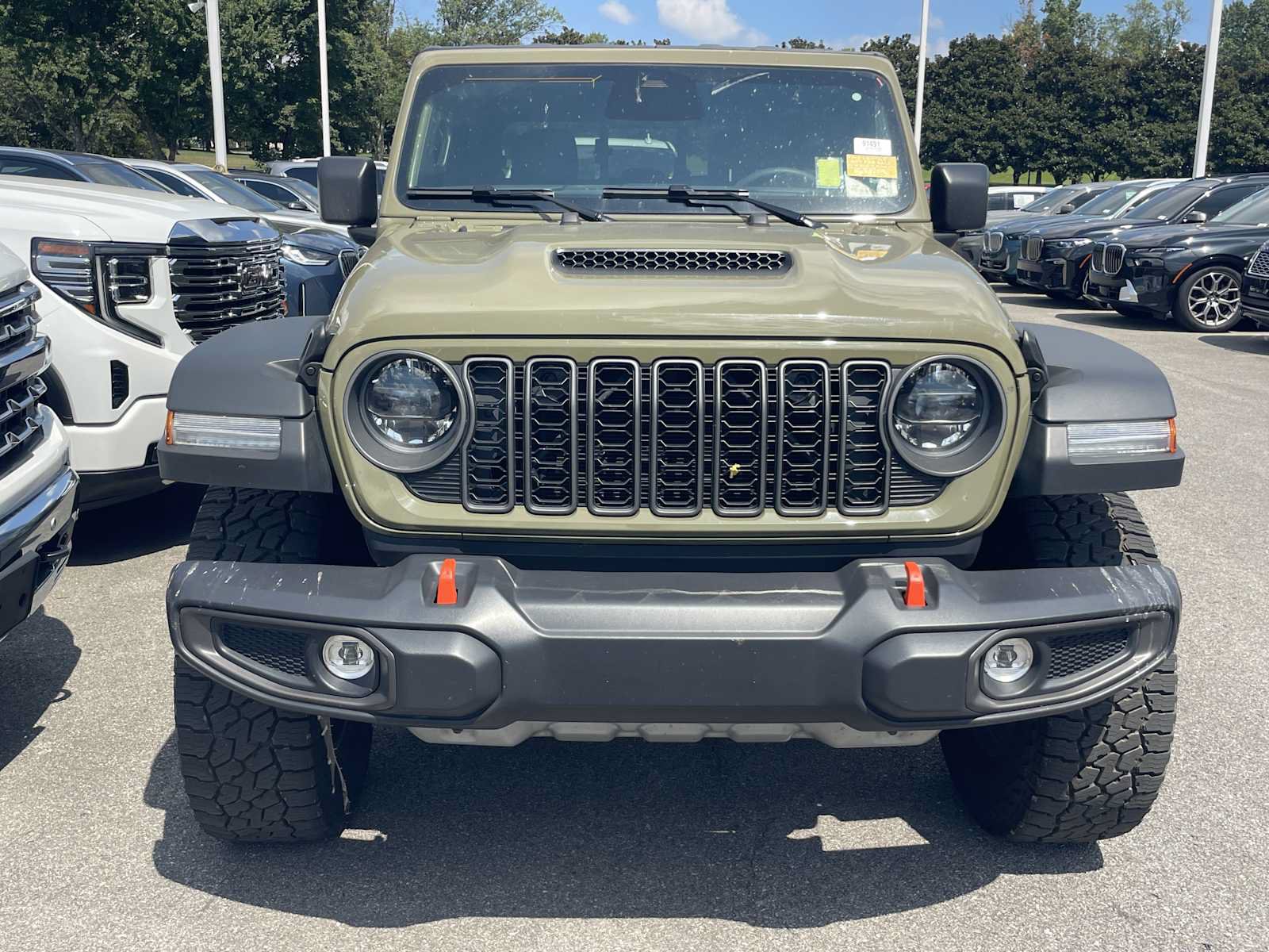 Used 2026 Jeep Gladiator Mojave AWD/4WD image 2