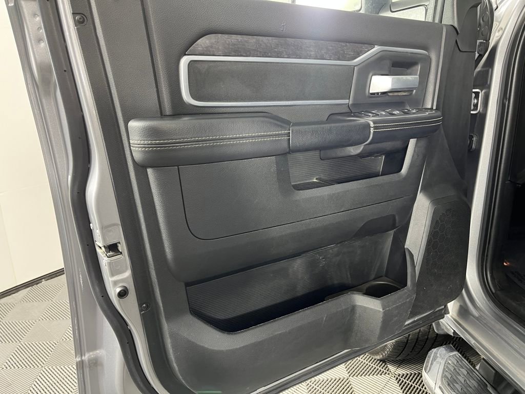 Used 2024 RAM 2500 Big Horn image 10