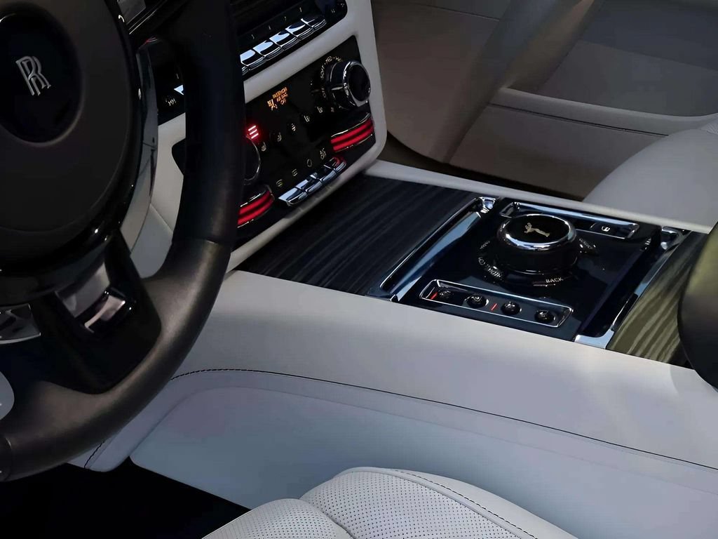 Certified 2023 Rolls-Royce Ghost AWD/4WD image 7