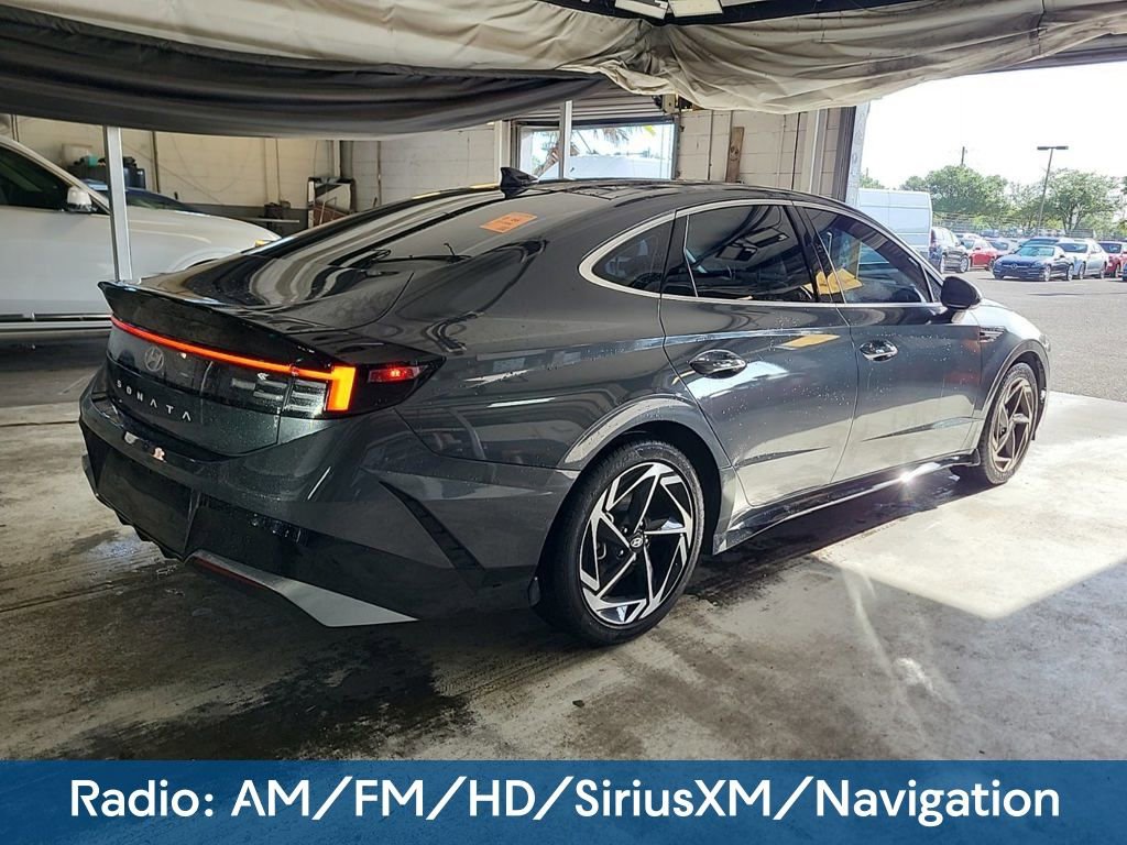 Used 2024 Hyundai Sonata SEL w/ Convenience Package image 6