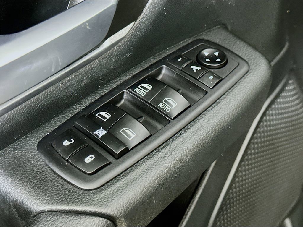 Used 2019 RAM 1500 Big Horn RWD image 19