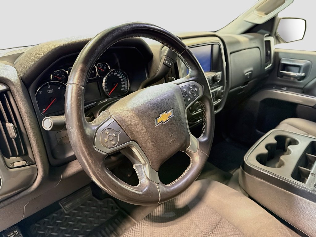 Used 2019 Chevrolet Silverado 1500 LT w/ All Star Edition AWD/4WD image 7