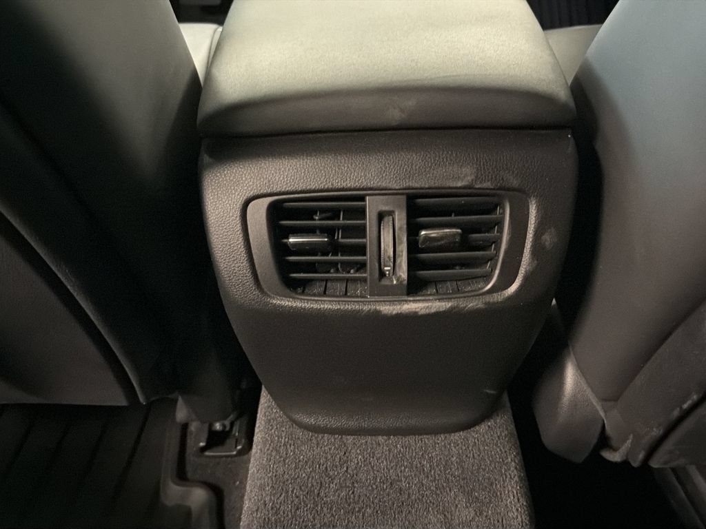 Used 2022 Acura TLX w/ Technology Package FWD image 15