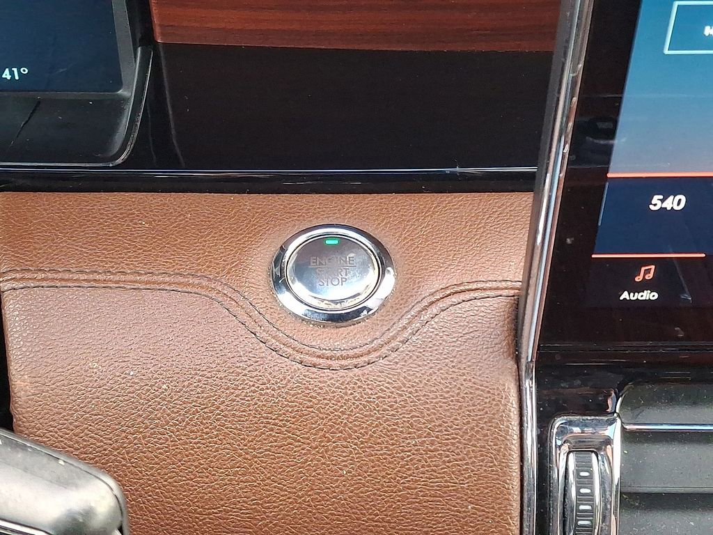 Used 2022 Lincoln Navigator L Reserve image 23