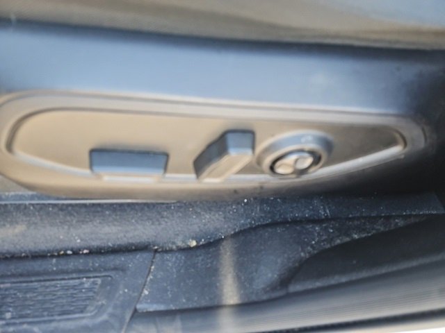 Used 2021 Jeep Grand Cherokee L Laredo w/ Luxury Tech Group I image 14