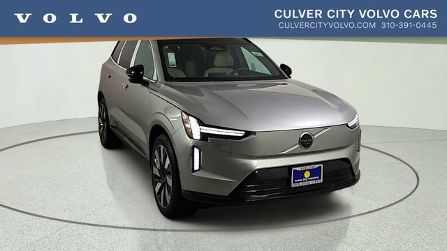 New 2026 Volvo EX90 Plus