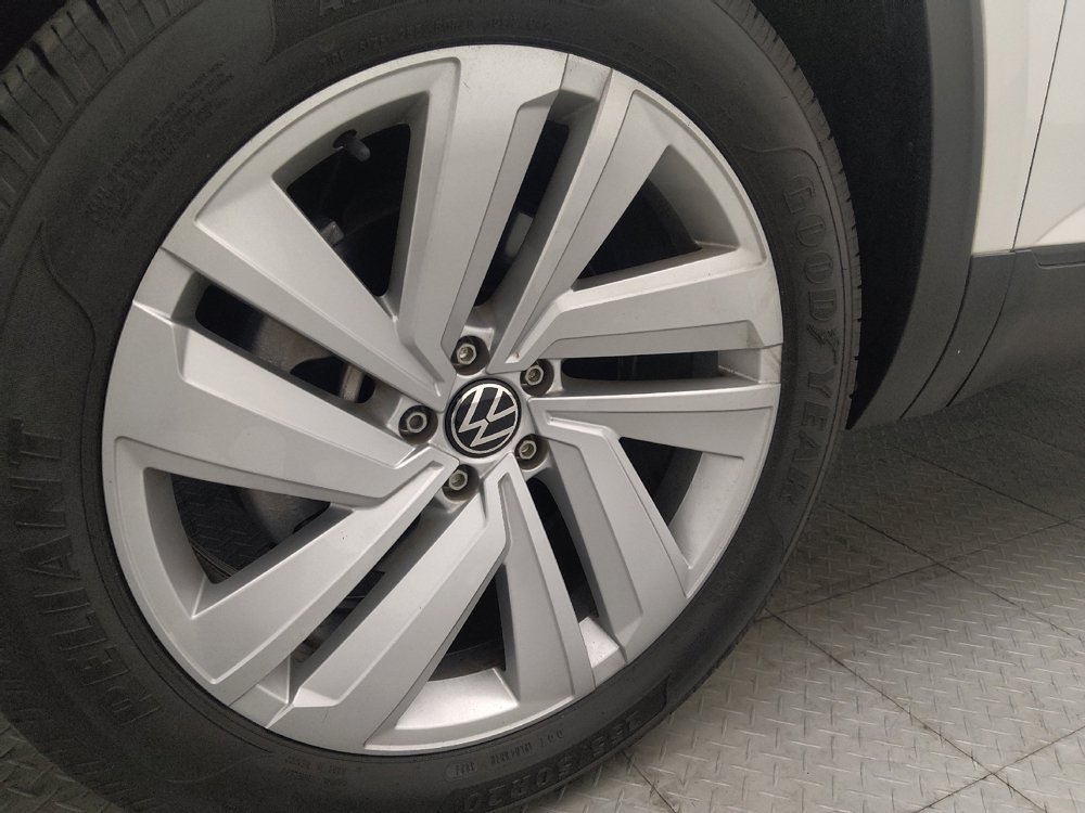 Used 2021 Volkswagen Atlas Cross Sport SE FWD image 31