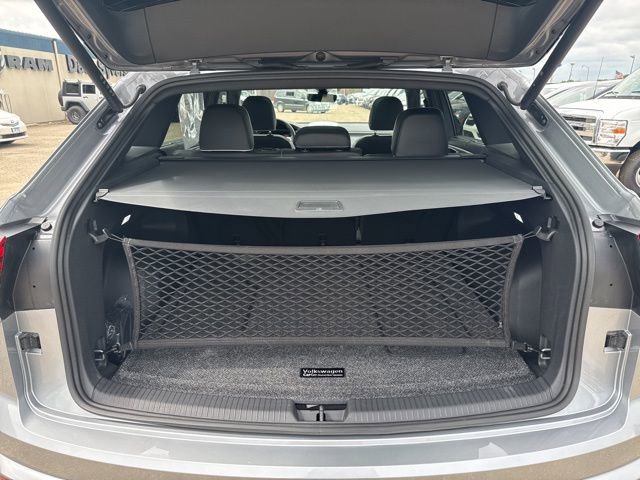 Used 2025 Volkswagen Atlas Cross Sport SEL Premium R-Line image 32