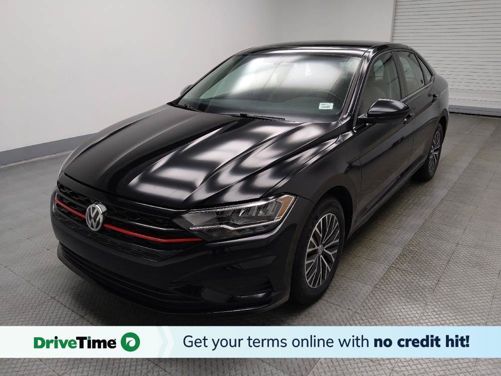 Used 2019 Volkswagen Jetta SE w/ Cold Weather Package