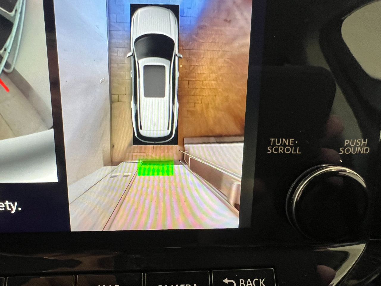 Used 2025 Nissan Pathfinder SL image 64