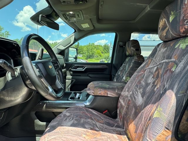 Used 2024 Chevrolet Silverado 2500 LTZ w/ LTZ Plus Package AWD/4WD image 11