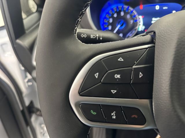 New 2026 Chrysler Pacifica Select image 30