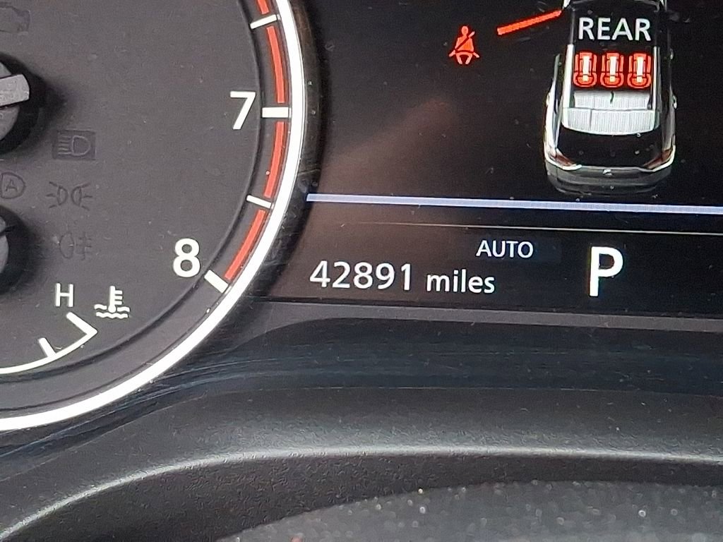 Used 2023 Nissan Rogue SV image 20