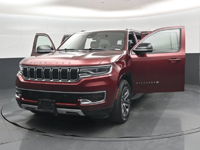 Used 2024 Jeep Wagoneer L Series II w/ Flexible Seating Group RWD image 61