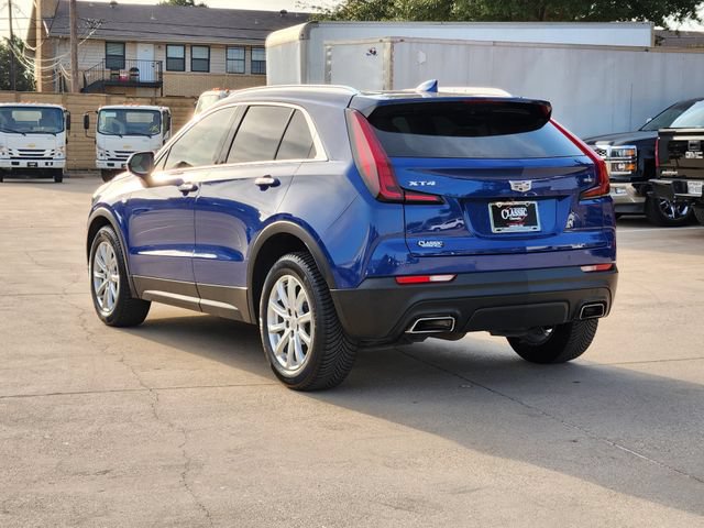 Used 2023 Cadillac XT4 Luxury w/ Cold Weather Package FWD video 3