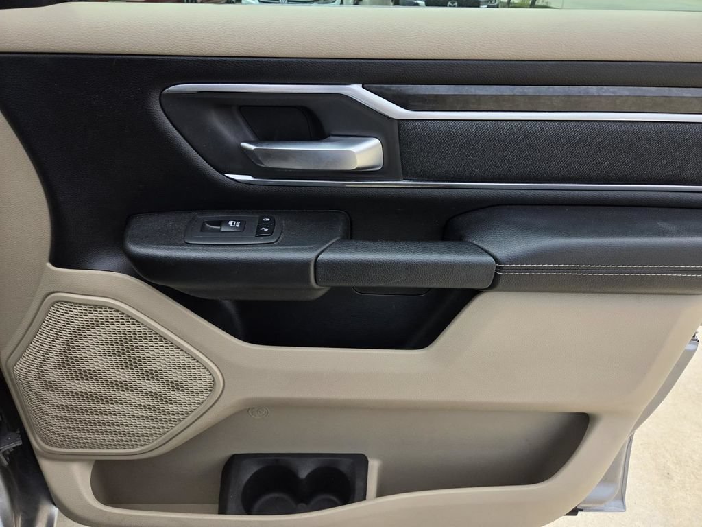 Used 2019 RAM 1500 Big Horn RWD image 9