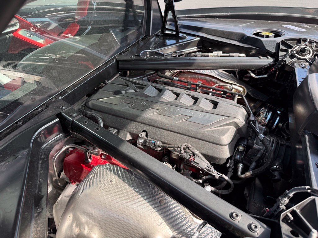 Used 2023 Chevrolet Corvette Stingray Preferred Cpe w/ Battery Protection Package RWD image 8
