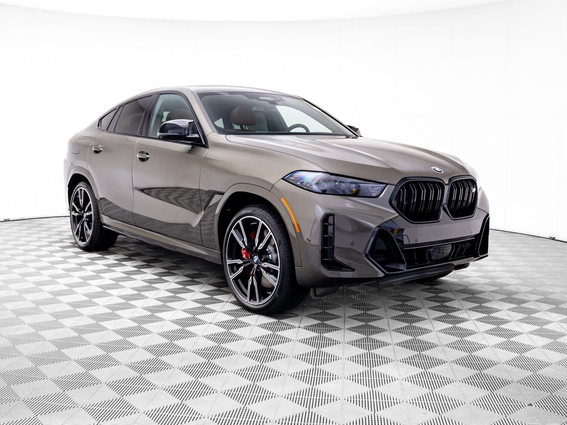 New 2027 BMW X6 M60i AWD/4WD image 8